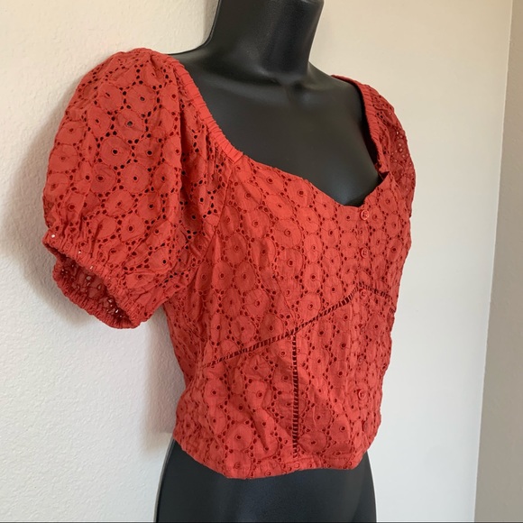 Lucky Brand Red Eyelet Button Front Peasant Puff Sleeve Shirt Tandori Spice - Picture 6 of 12